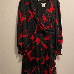 DKNY Black and Red Women's Long Sleeve Dress Size 6 Brand New